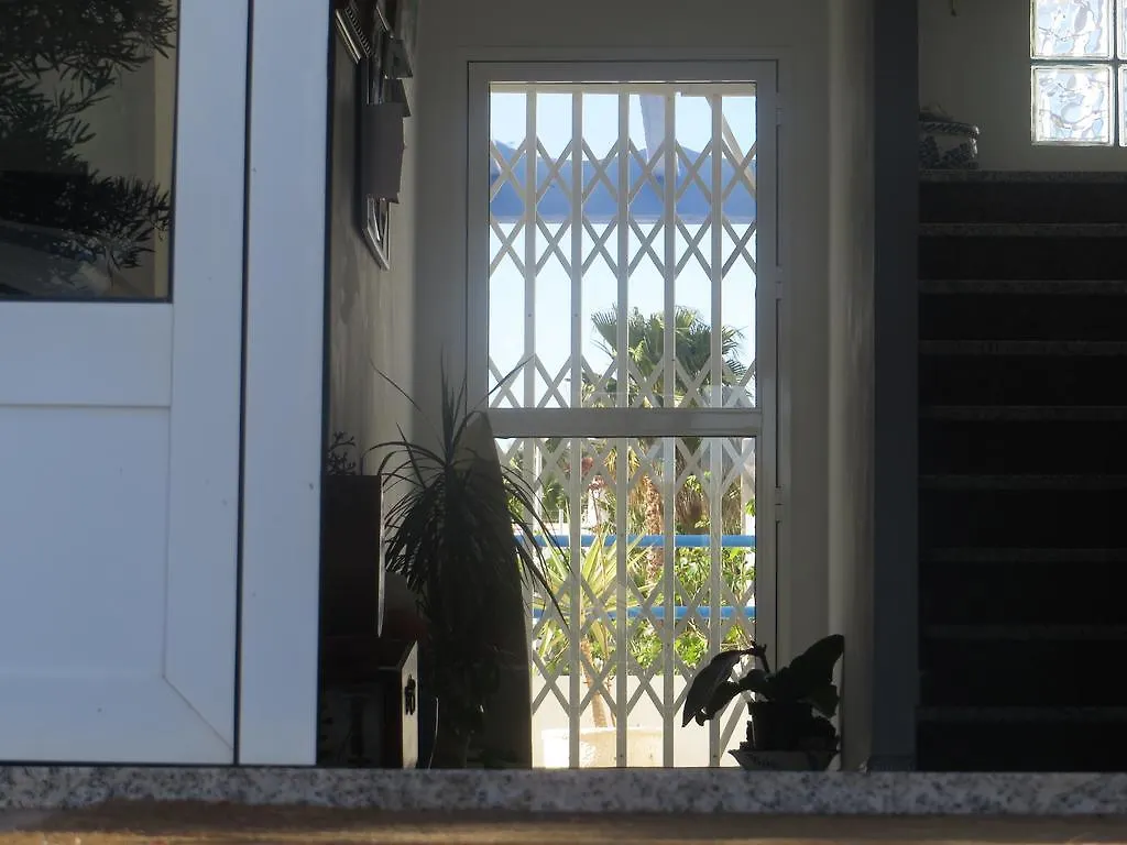 Hostal Puerto Genoves San José